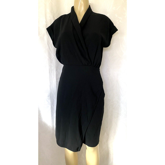 M.M. LaFleur The Tory Dress Black Surplice V Neck Short Sleeve Sheath 6 S - Picture 4 of 8